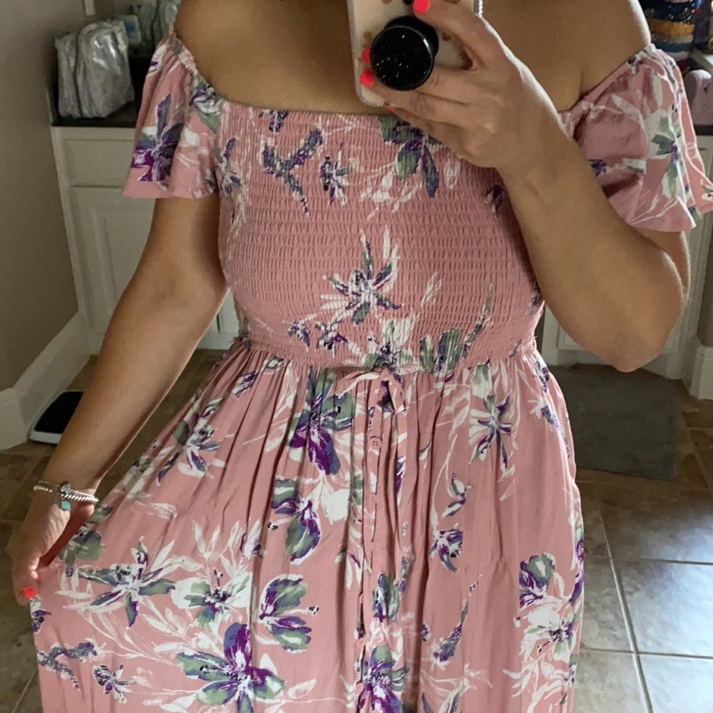 Dress - Picture 3 of 6